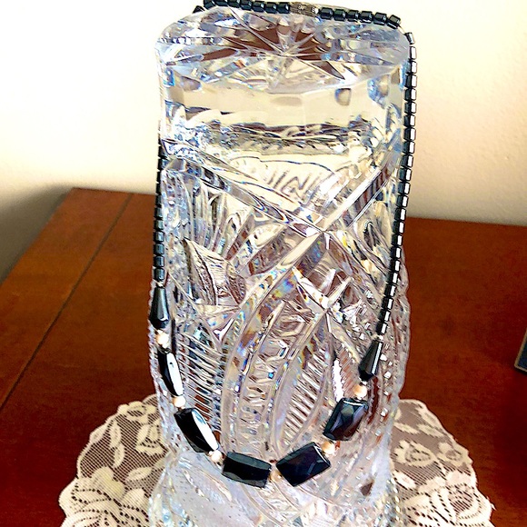 Hematite island necklace. - Picture 2 of 8